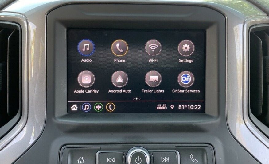 2020 Chevrolet Silverado 1500 Custom 49608 Miles Silver Ice Metallic 4D Crew Cab