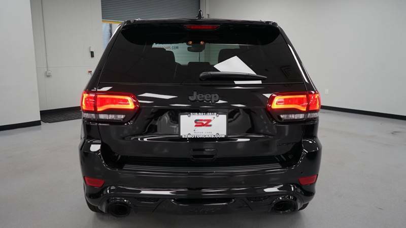 2020 Jeep Grand Cherokee SRT