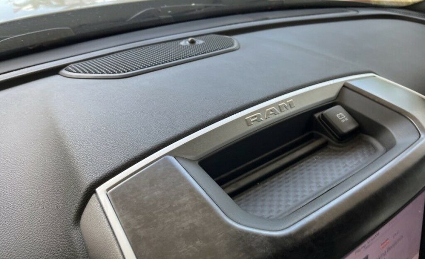 2022 Ram 5500HD Tradesman 716 Miles Cummins 6.7L I6 Turbodiesel Aisin 6-Speed