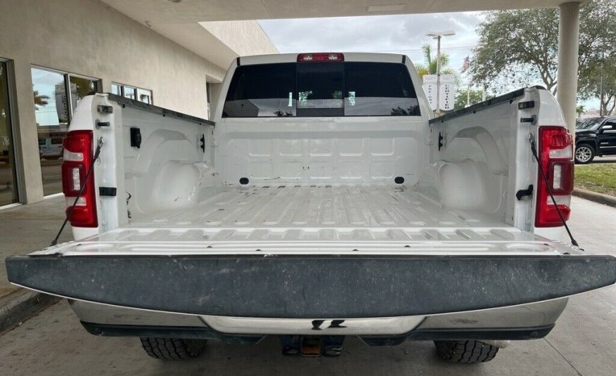 2021 Ram 2500 Laramie 5539 Miles Bright White Clearcoat 4D Crew Cab Cummins 6.7L