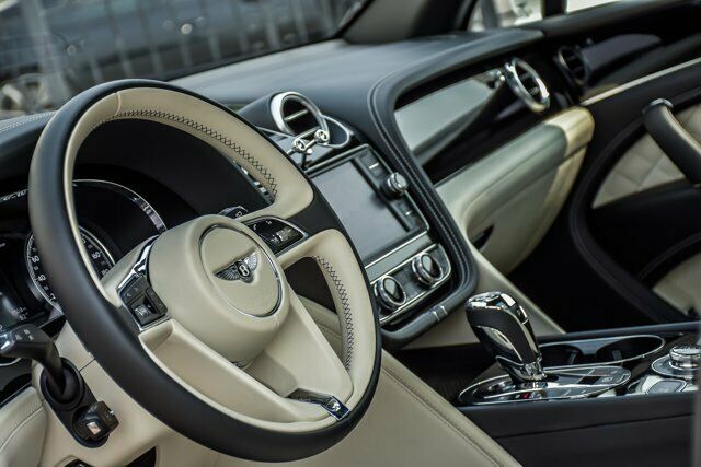 2019 Bentley Bentayga V8 Mulliner