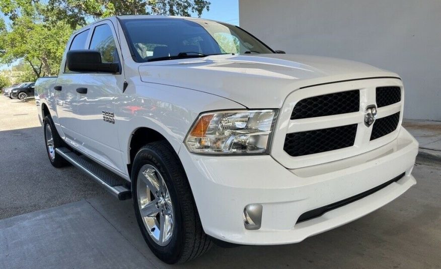 2016 Ram 1500 Tradesman 91337 Miles Bright White Clearcoat 4D Crew Cab 3.6L V6 2