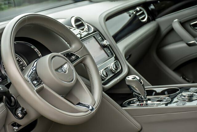 2018 Bentley Bentayga Onyx