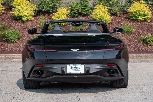 2020 Aston Martin DB11 2DR CPE VOLANTE