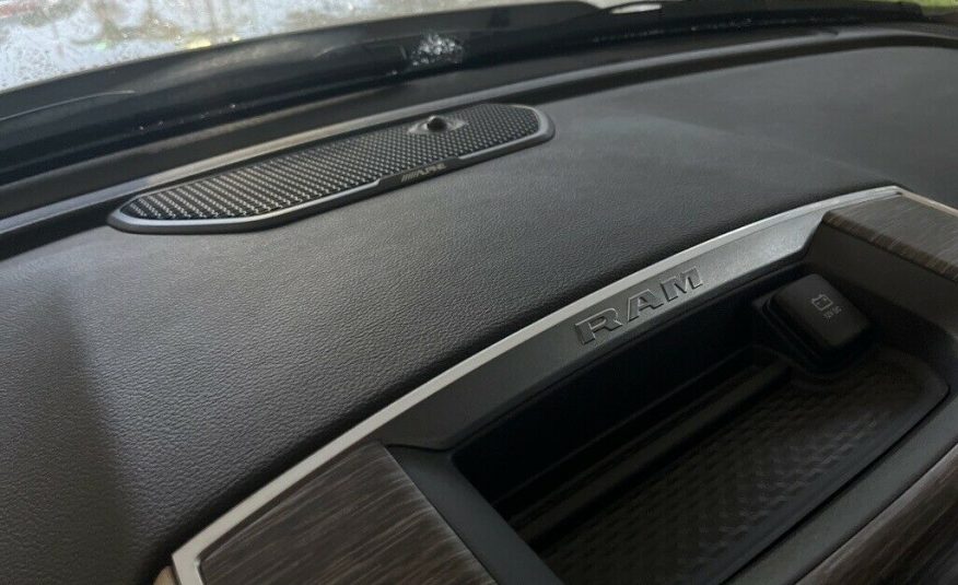 2021 Ram 2500 Laramie 6129 Miles Bright White Clearcoat 4D Crew Cab Cummins 6.7L