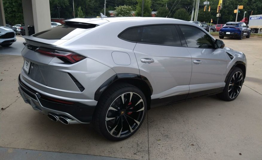2020 Lamborghini Urus 4DR AWD