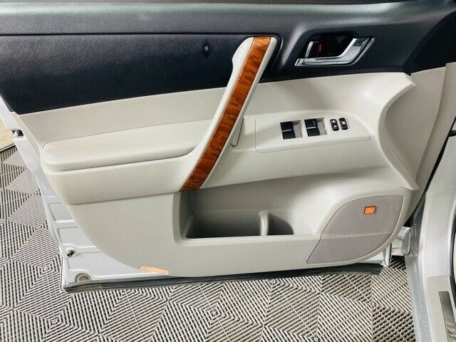 2009 Toyota Highlander Limited