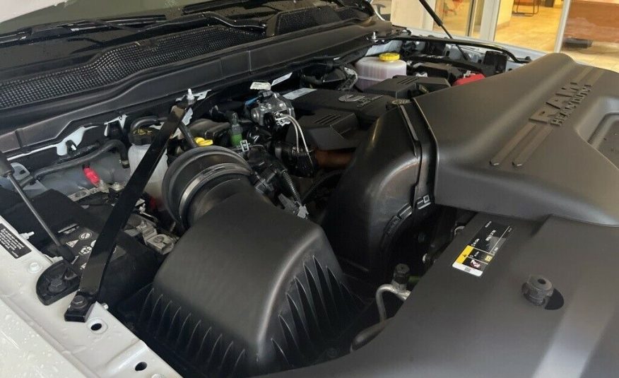2021 Ram 2500 Laramie 6129 Miles Bright White Clearcoat 4D Crew Cab Cummins 6.7L