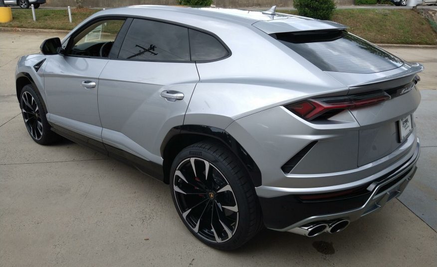 2020 Lamborghini Urus 4DR AWD