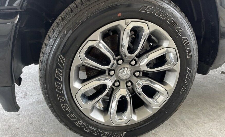 2021 Ram 1500 Laramie 16448 Miles Diamond Black Crystal Pearlcoat 4D Crew Cab HE