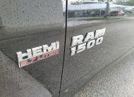 2017 Ram 1500 SLT 50273 Miles Brilliant Black Crystal Pearlcoat 4D Crew Cab HEMI