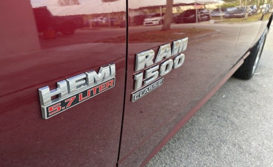 2019 Ram 1500 Classic Big Horn 61367 Miles Delmonico Red Pearlcoat 4D Crew Cab H