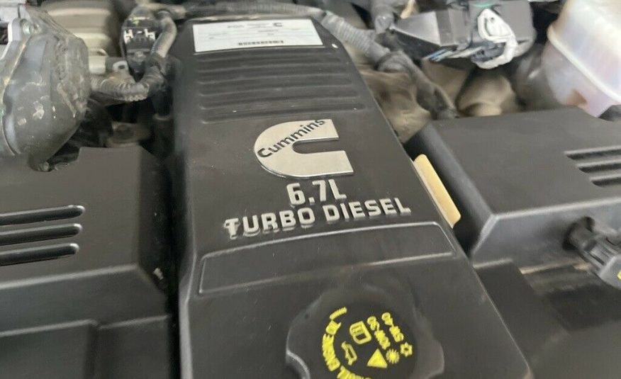 2021 Ram 2500 Laramie 5539 Miles Bright White Clearcoat 4D Crew Cab Cummins 6.7L