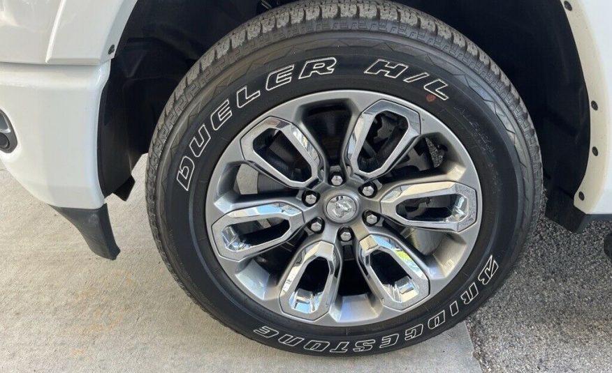 2021 Ram 1500 Laramie 17699 Miles Bright White Clearcoat 4D Crew Cab HEMI 5.7L V