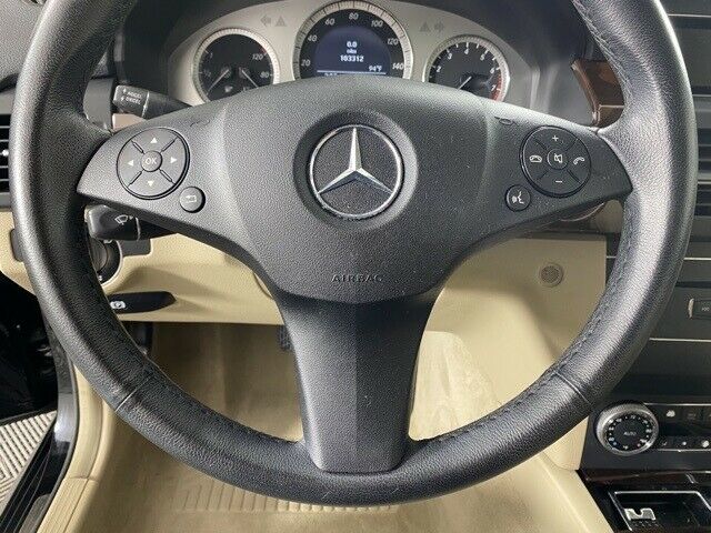 2010 Mercedes-Benz GLK GLK 350 103301