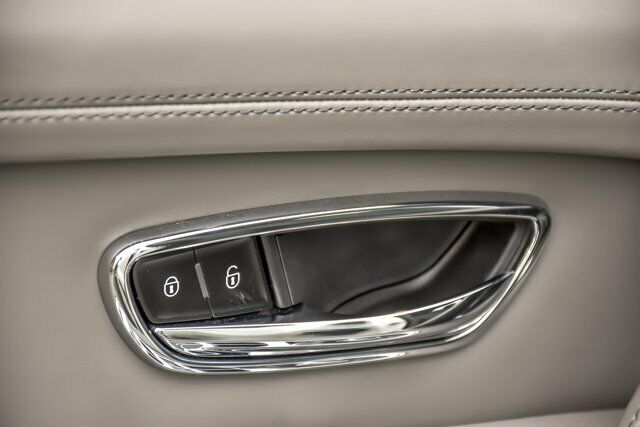 2018 Bentley Bentayga Onyx