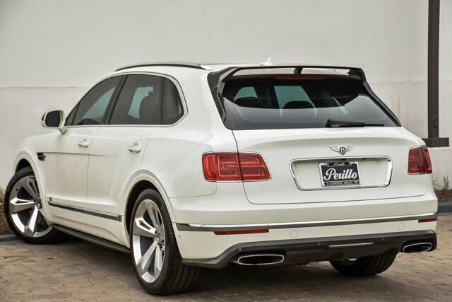 2018 Bentley Bentayga Onyx