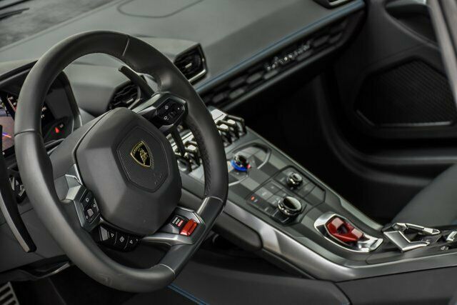 2018 Lamborghini Huracan LP 580-2 Spyder With Navigation