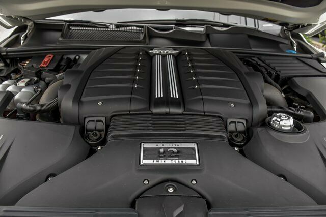 2018 Bentley Bentayga Onyx