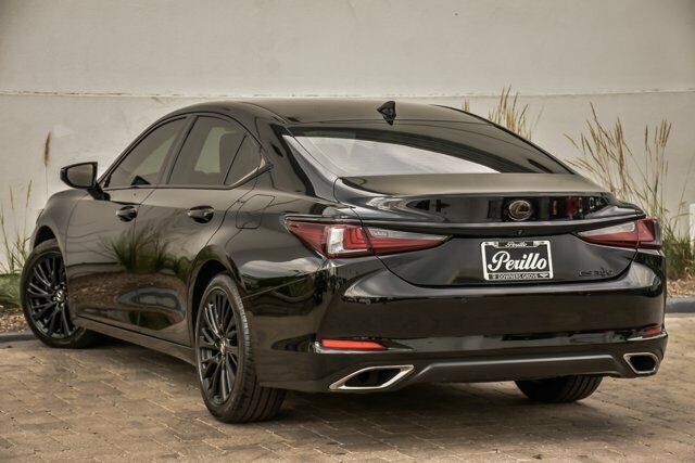 2019 Lexus ES 350 With Navigation