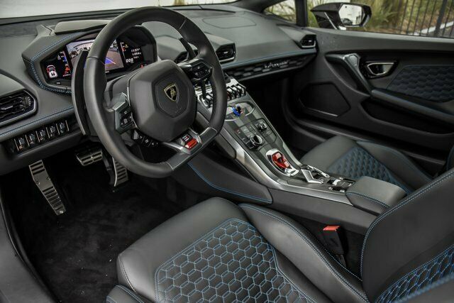 2018 Lamborghini Huracan LP 580-2 Spyder With Navigation