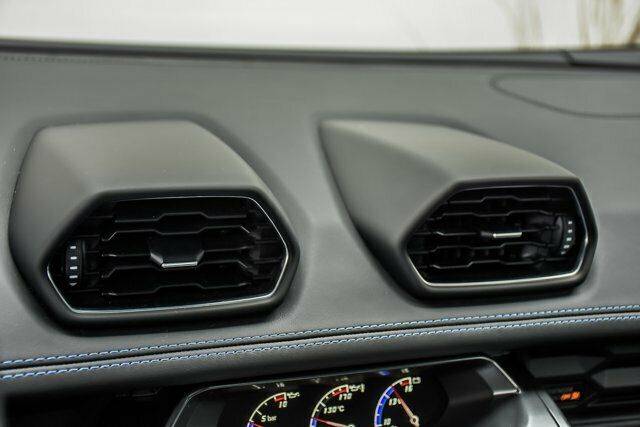 2018 Lamborghini Huracan LP 580-2 Spyder With Navigation