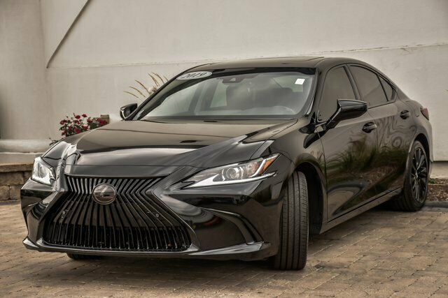 2019 Lexus ES 350 With Navigation