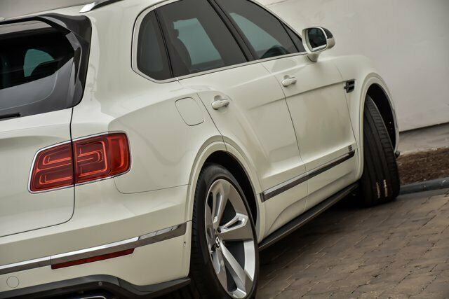 2018 Bentley Bentayga Onyx