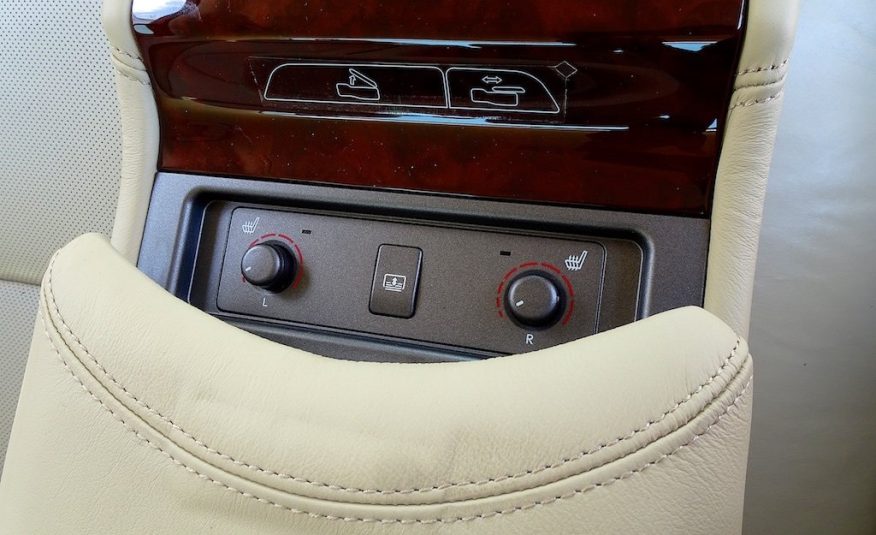 2010 Lexus LS 460