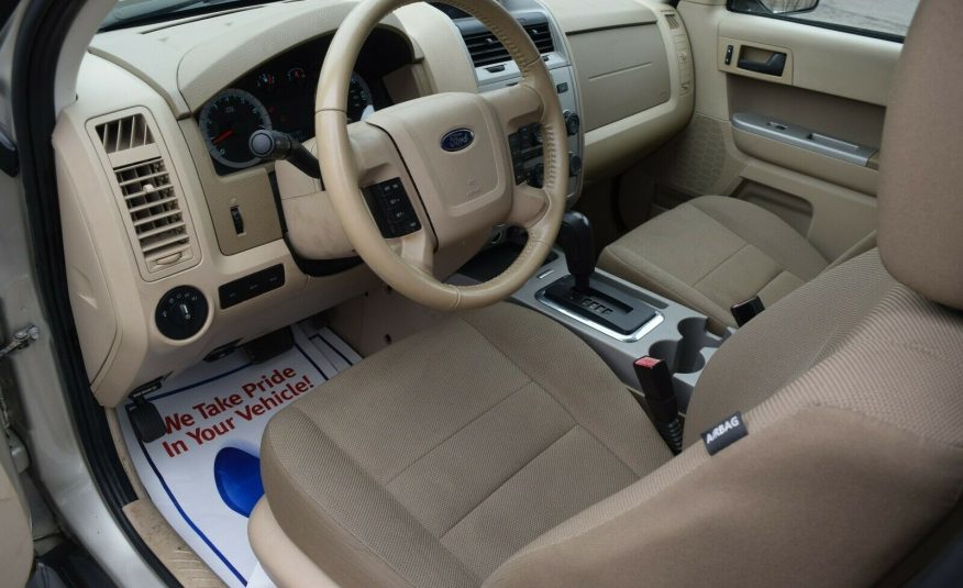 2010 Ford Escape AWD XLT-EDITION