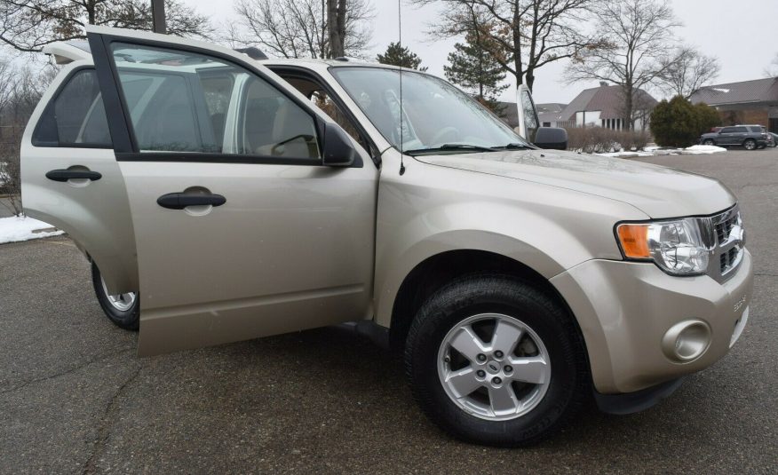 2010 Ford Escape AWD XLT-EDITION