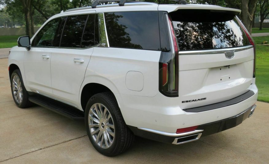 2021 Cadillac Escalade Premium Luxury 4WD 4 Miles