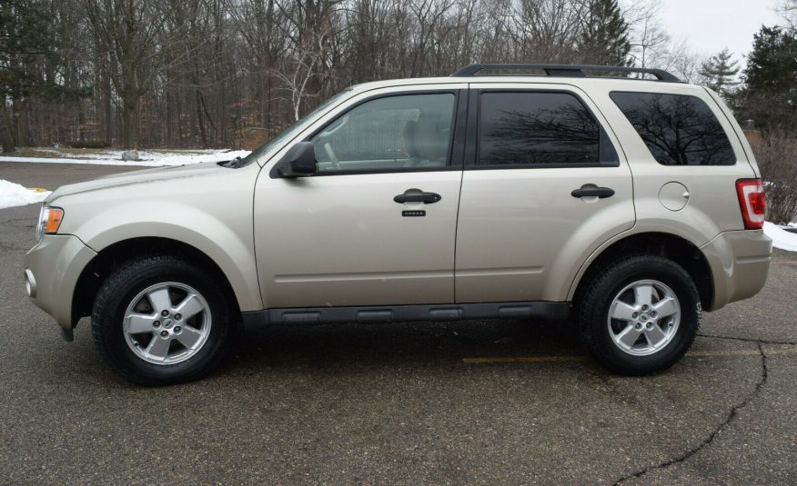 2010 Ford Escape AWD XLT-EDITION