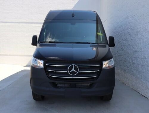 2021 Mercedes-Benz Sprinter 1500 Standard Roof