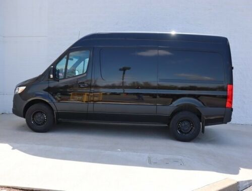 2021 Mercedes-Benz Sprinter 1500 Standard Roof