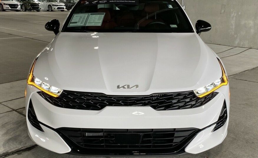 2022 Kia K5 GT-Line