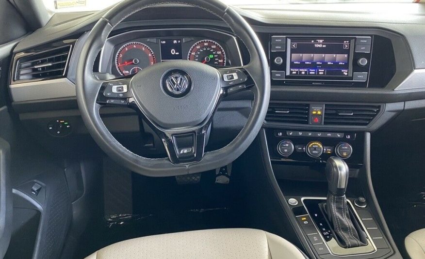 2020 Volkswagen Jetta R-Line