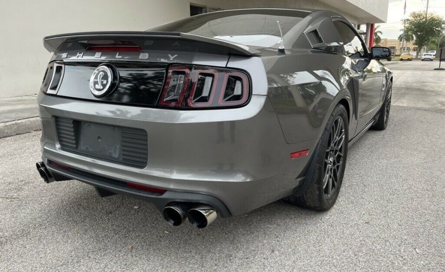 2013 Ford Mustang Shelby GT500