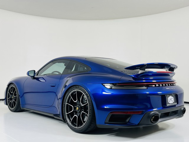 2021 Porsche 911 AWD Turbo S 2dr Coupe