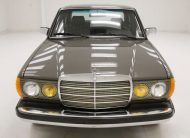 1983 Mercedes-Benz 300D Sedan
