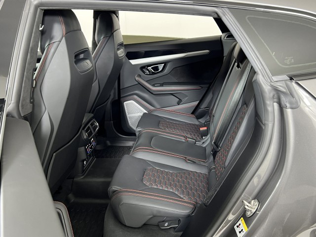 2022 Lamborghini Urus AWD 4dr SUV