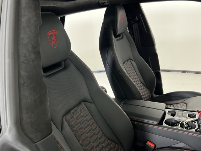 2022 Lamborghini Urus AWD 4dr SUV