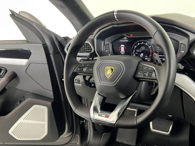 2022 Lamborghini Urus AWD 4dr SUV