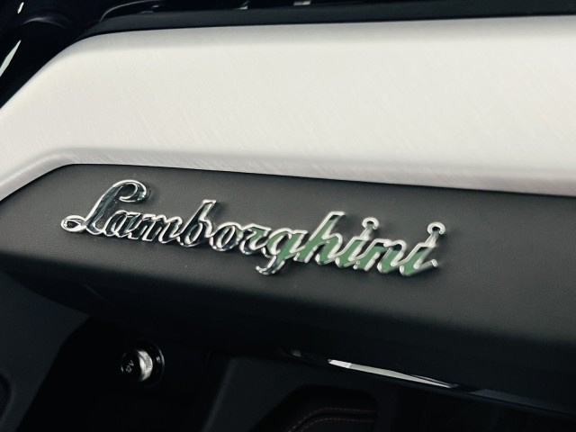 2022 Lamborghini Urus AWD 4dr SUV