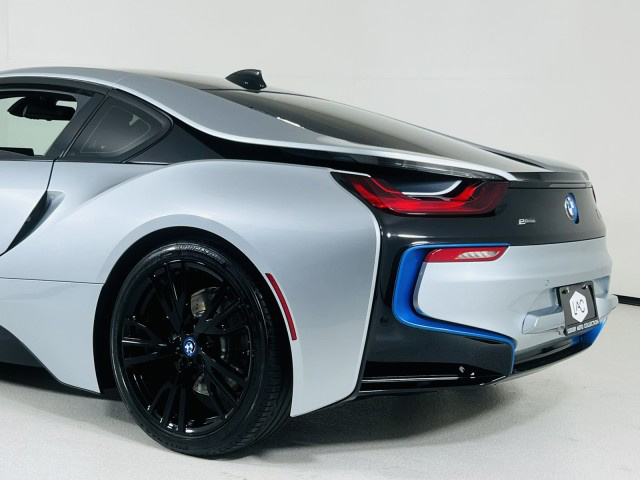 2016 BMW i8 AWD 2dr Coupe