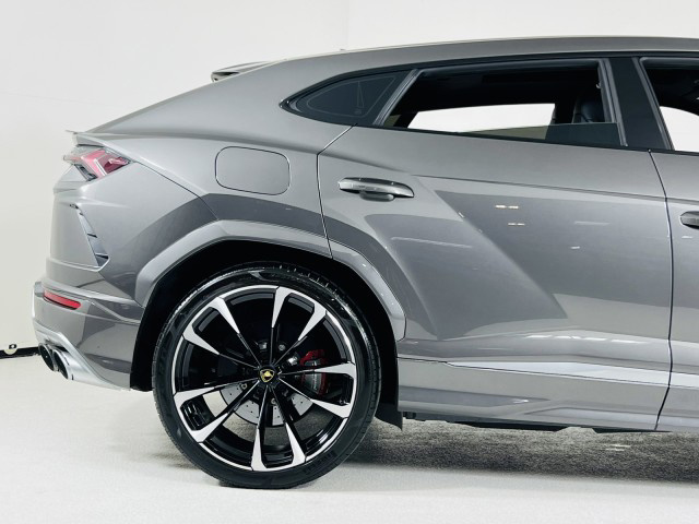 2022 Lamborghini Urus AWD 4dr SUV