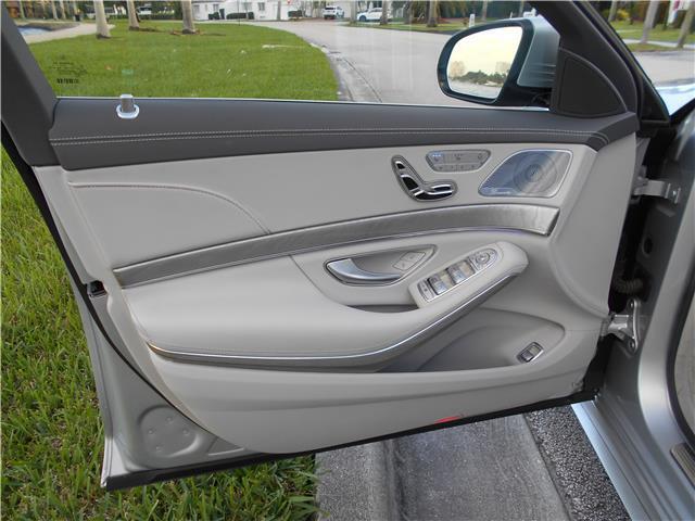 2015 Mercedes-Benz S-Class S 550