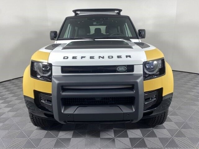 2023 Land Rover Defender X-Dynamic SE