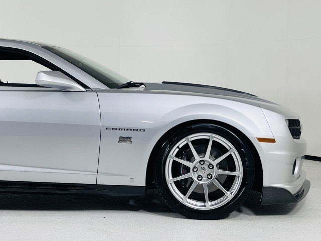 2010 Chevrolet Camaro SS 2dr Coupe w/2SS