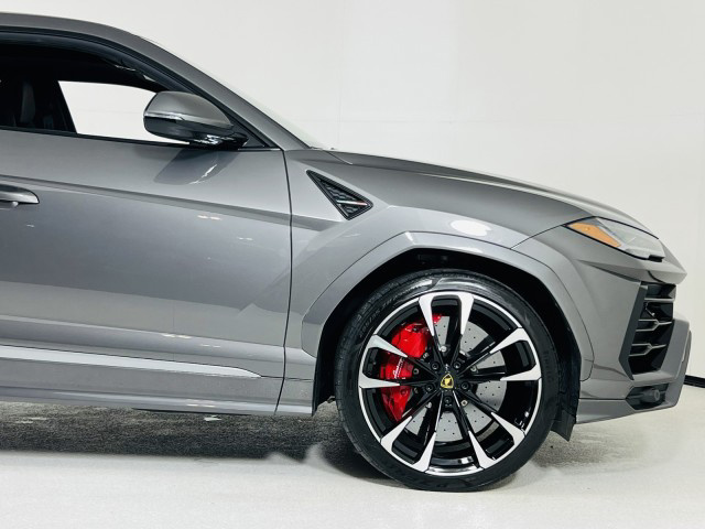 2022 Lamborghini Urus AWD 4dr SUV